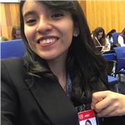Física con máster en Física Nuclear ofrece clases particulares de matemáticas y física en Sevilla.